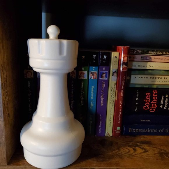 Large Decorative 9 Inch Tall White Rook Piece Chess MegaChess Piece - Picture 1 of 4